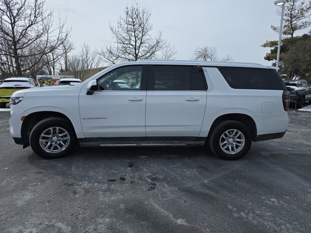 2023 Chevrolet Suburban LT