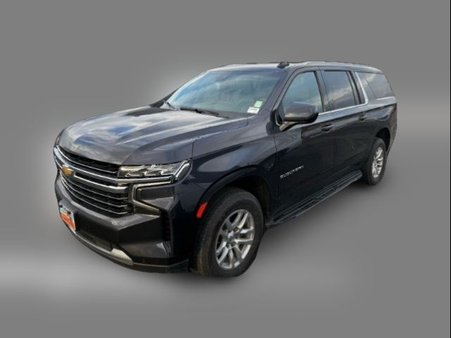 2023 Chevrolet Suburban LT