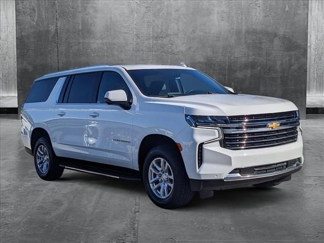 2023 Chevrolet Suburban LT