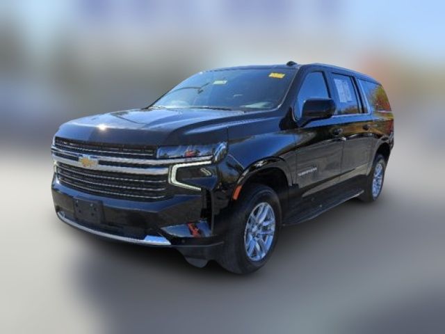 2023 Chevrolet Suburban LT