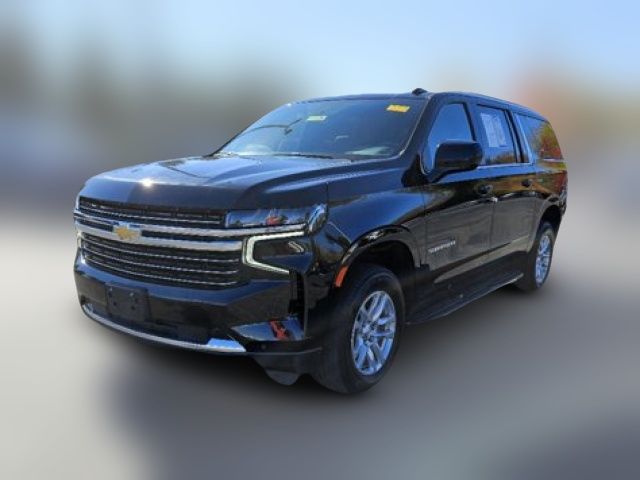 2023 Chevrolet Suburban LT