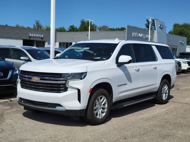 2023 Chevrolet Suburban LT