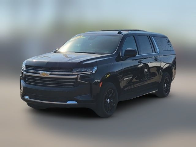 2023 Chevrolet Suburban LT