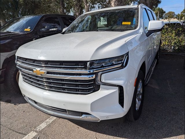 2023 Chevrolet Suburban LT