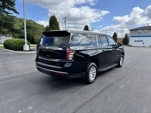 2023 Chevrolet Suburban LT