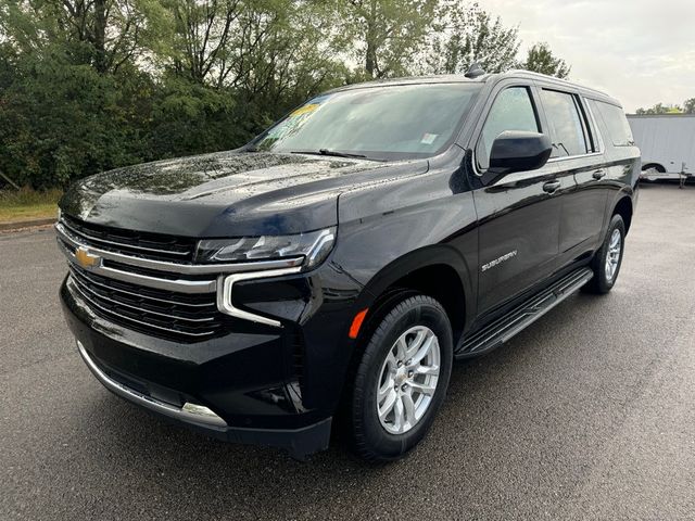 2023 Chevrolet Suburban LT