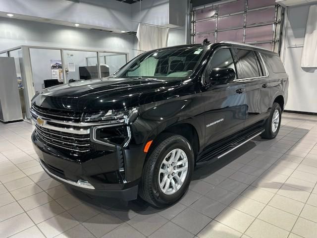 2023 Chevrolet Suburban LT