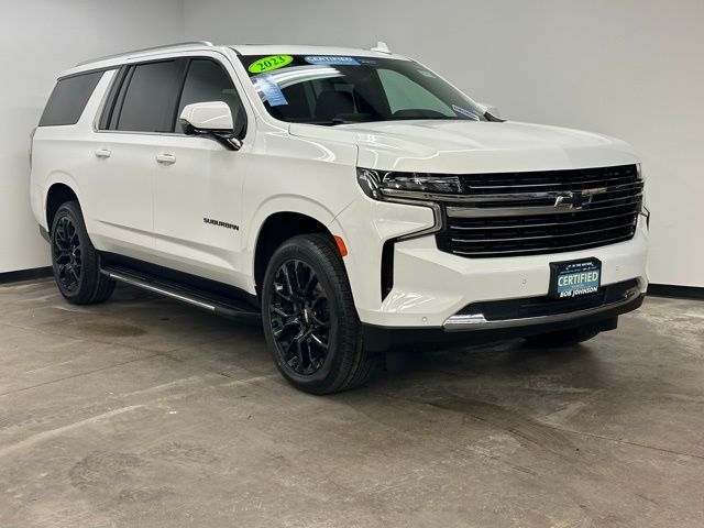 2023 Chevrolet Suburban LT