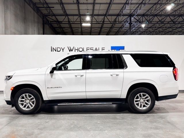 2023 Chevrolet Suburban LT