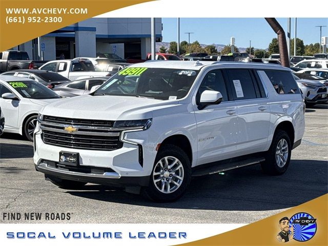 2023 Chevrolet Suburban LT