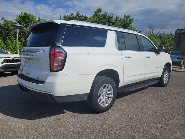 2023 Chevrolet Suburban LT