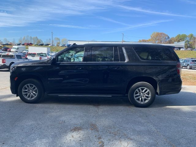 2023 Chevrolet Suburban LT