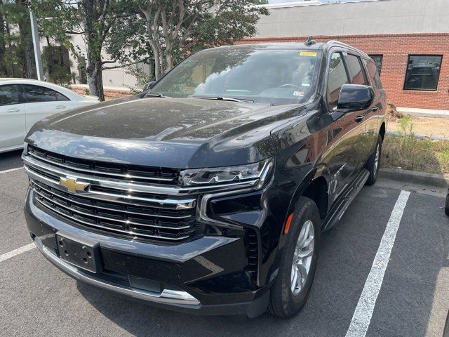 2023 Chevrolet Suburban LT