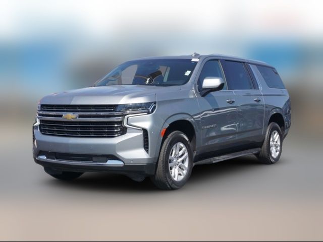 2023 Chevrolet Suburban LT