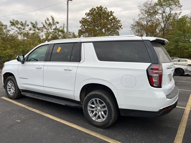 2023 Chevrolet Suburban LT