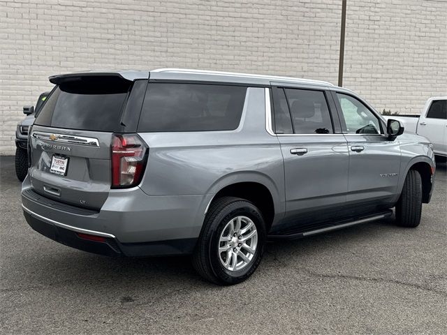 2023 Chevrolet Suburban LT