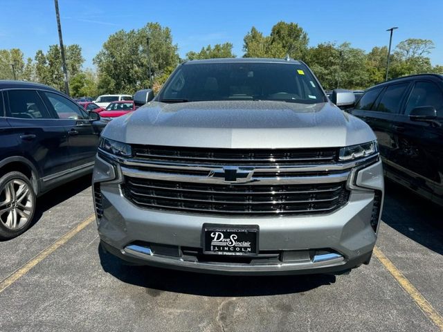 2023 Chevrolet Suburban LT