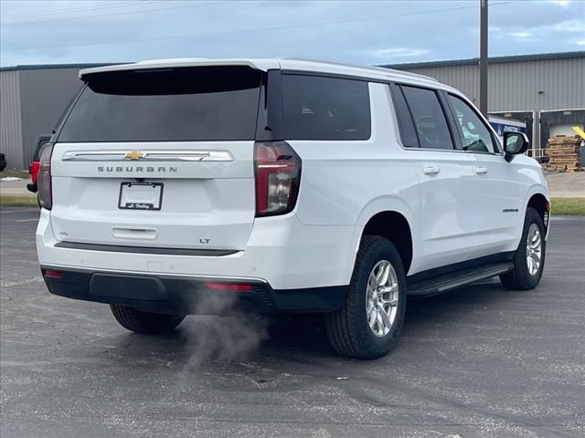 2023 Chevrolet Suburban LT