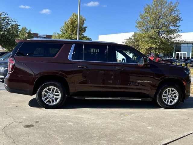 2023 Chevrolet Suburban LT