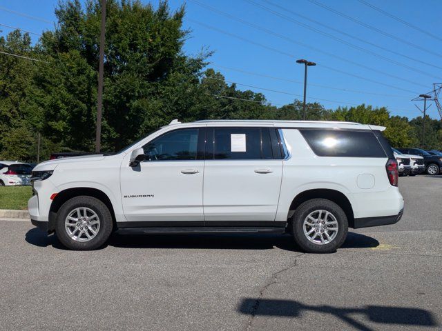 2023 Chevrolet Suburban LT