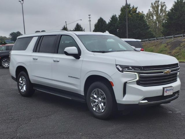 2023 Chevrolet Suburban LT