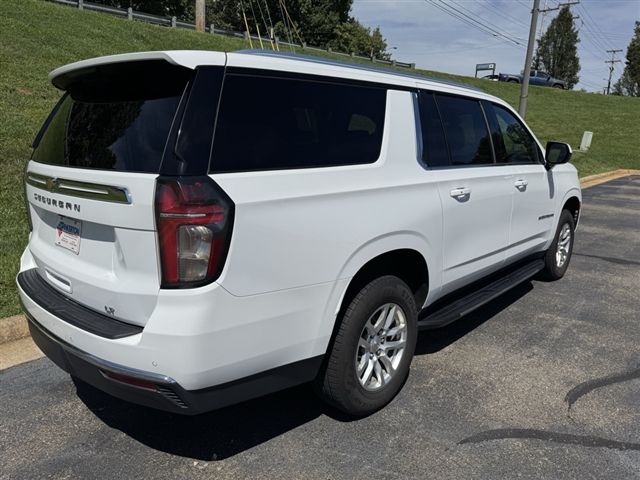 2023 Chevrolet Suburban LT