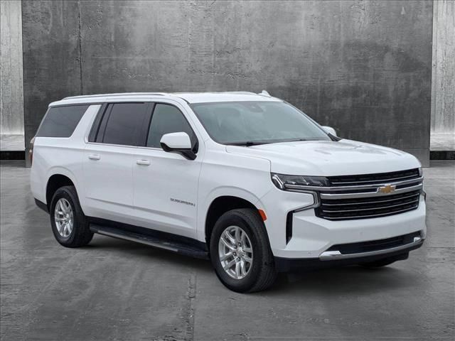 2023 Chevrolet Suburban LT