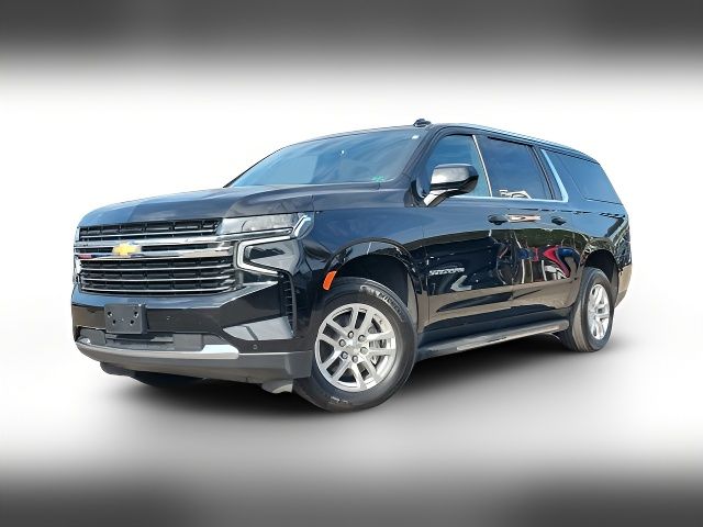 2023 Chevrolet Suburban LT