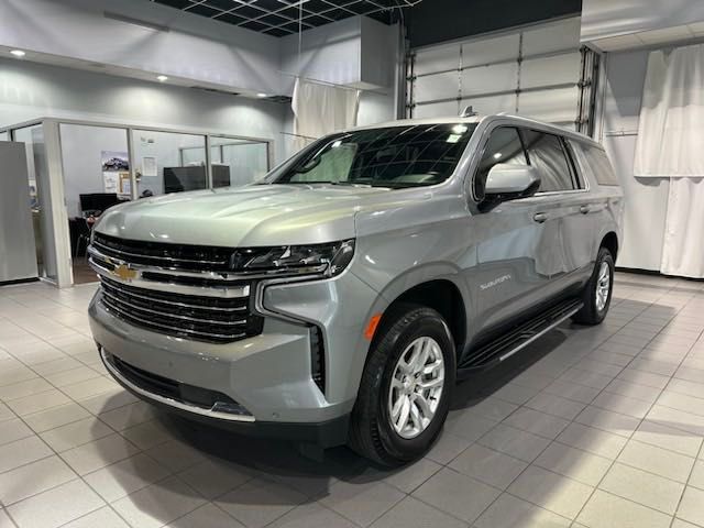 2023 Chevrolet Suburban LT