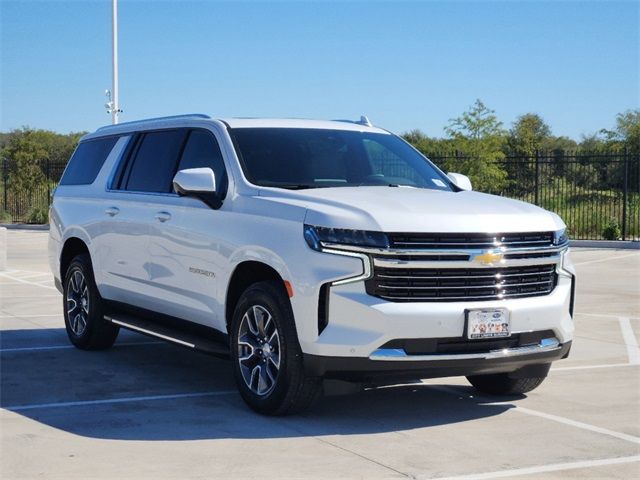 2023 Chevrolet Suburban LT