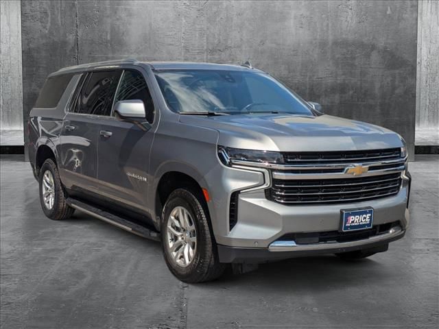 2023 Chevrolet Suburban LT