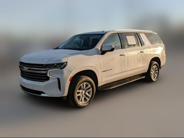 2023 Chevrolet Suburban LT