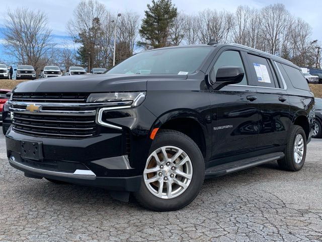 2023 Chevrolet Suburban LT