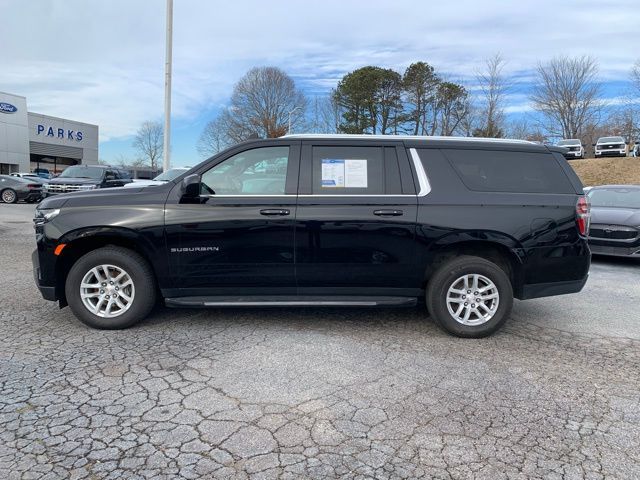 2023 Chevrolet Suburban LT