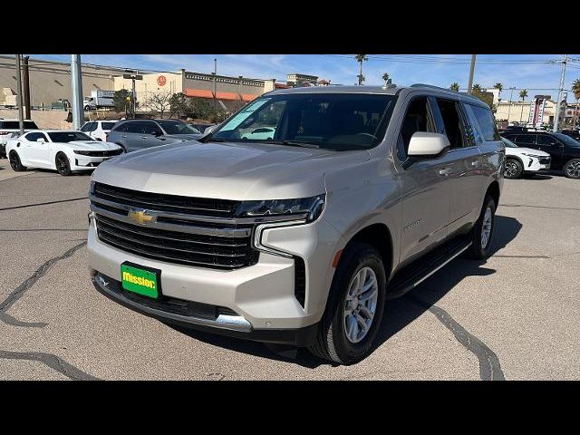 2023 Chevrolet Suburban LT