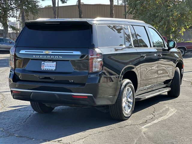 2023 Chevrolet Suburban LT