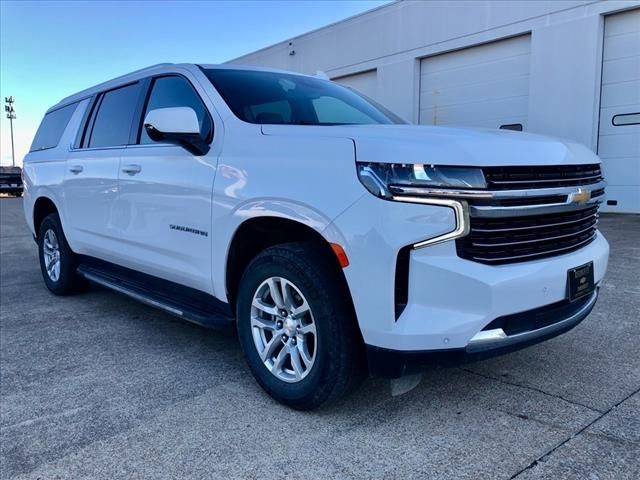 2023 Chevrolet Suburban LT