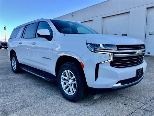 2023 Chevrolet Suburban LT