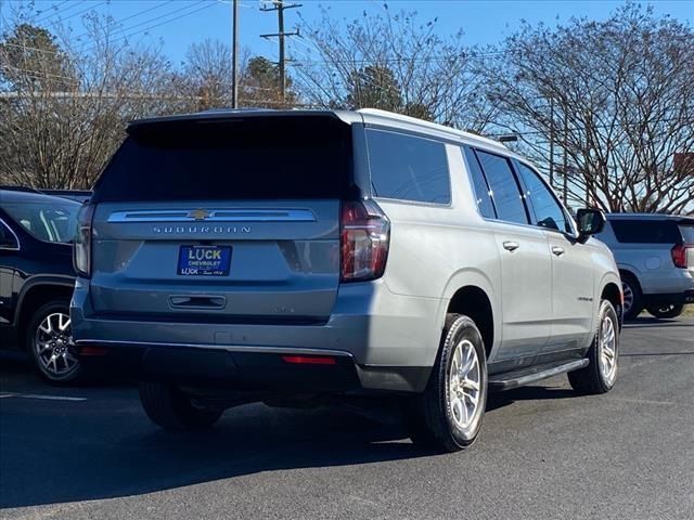 2023 Chevrolet Suburban LT