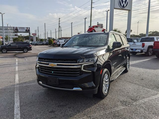 2023 Chevrolet Suburban LT
