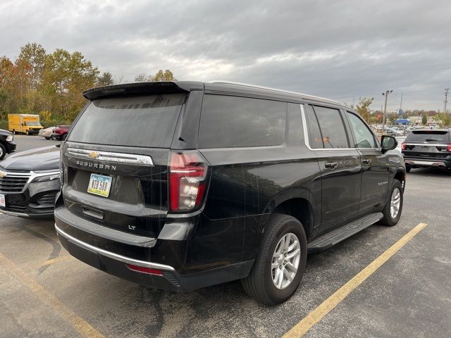 2023 Chevrolet Suburban LT