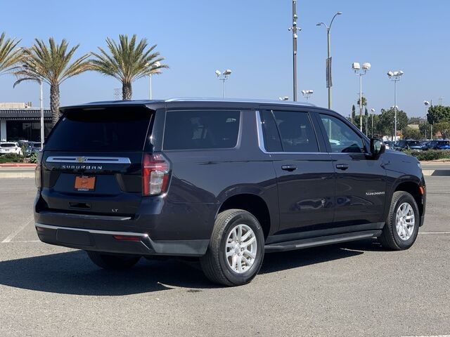 2023 Chevrolet Suburban LT