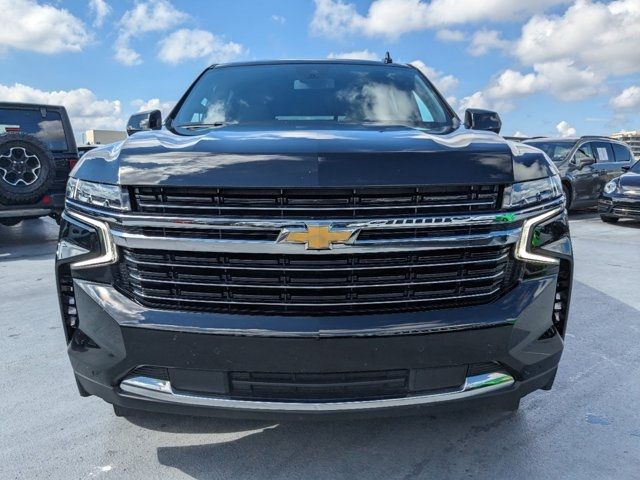 2023 Chevrolet Suburban LT