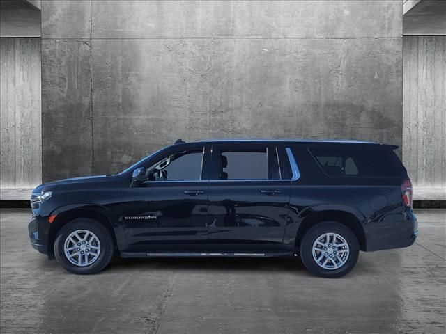 2023 Chevrolet Suburban LT