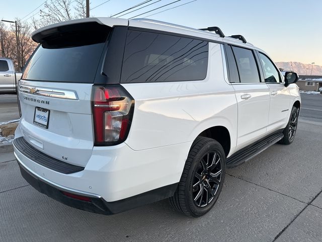 2023 Chevrolet Suburban LT