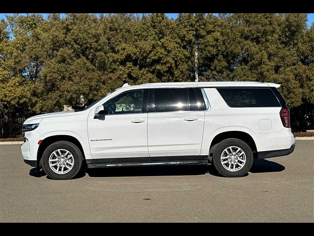 2023 Chevrolet Suburban LT