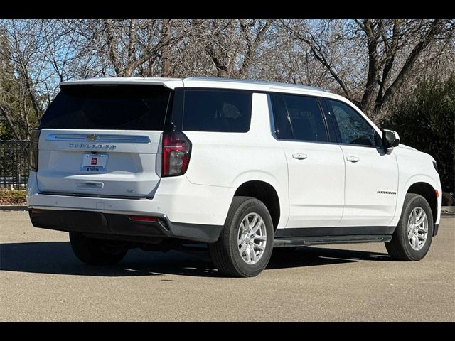 2023 Chevrolet Suburban LT