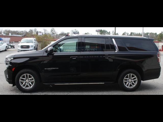 2023 Chevrolet Suburban LT