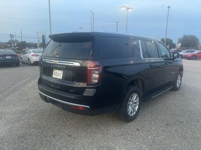 2023 Chevrolet Suburban LT