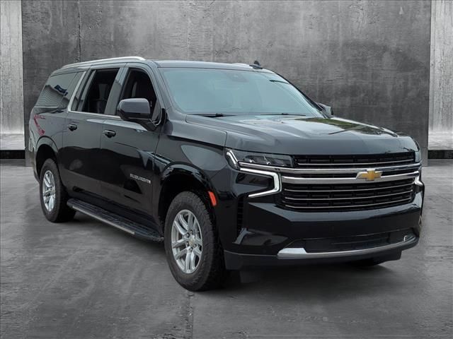 2023 Chevrolet Suburban LT